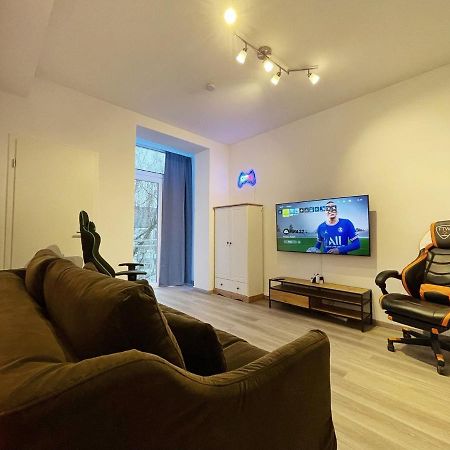 Jaybnb - Ps5 55 Zoll 4K Tv Gaming Apartment ドルトムント エクステリア 写真
