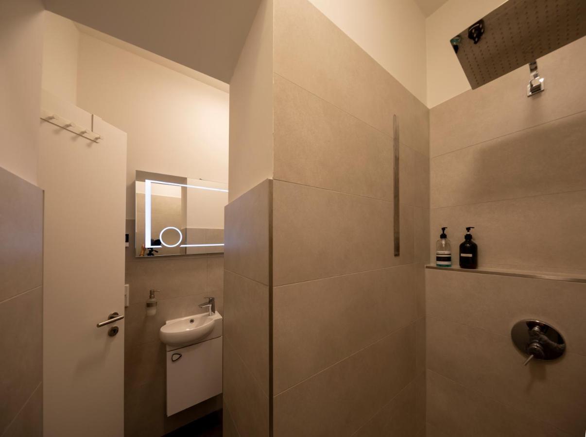 Jaybnb - Ps5 55 Zoll 4K Tv Gaming Apartment ドルトムント エクステリア 写真